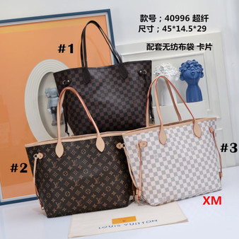 Designer handbag pre-order / Size 45 * 14.5 * 29 / Turnaround time 2-4 weeks  / code 32-3