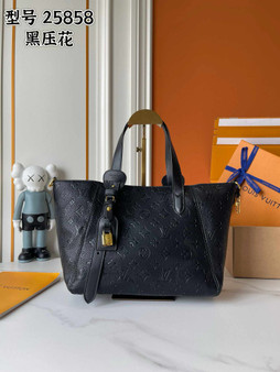 Designer handbag pre-order / size 40*22*15cm / 1:1 quality / Turnaround time 2-4 weeks / Code 234-32