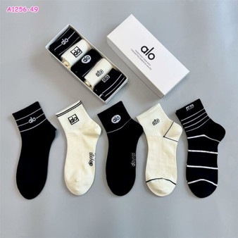 Women's multi-pack socks pre-order / One size fits most / Turnaround time 2-4 weeks / code 1