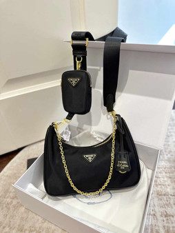 Designer handbag pre-order / 1:1 quality / 22 cm / Turnaround time 2-4 weeks