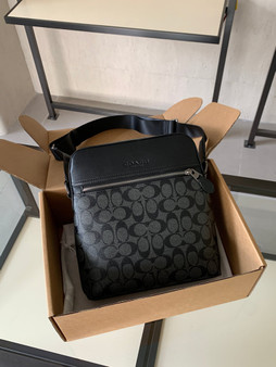 Designer handbag pre-order / size 23*27cm / 1:1 quality / turnaround time 2-4 weeks 