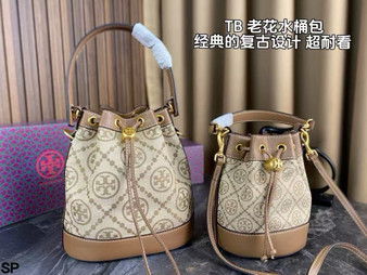 Designer handbag pre-order / 20*21cm / 1:1 quality / Turnaround time 2-4 weeks / code12