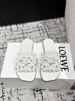 Designer sandals pre-order / 1:1 quality / Turnaround time 2-4 weeks / code1