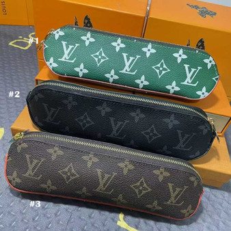 Designer travel pouch pre-order / faux leather / Turnaround time 2-4 weeks