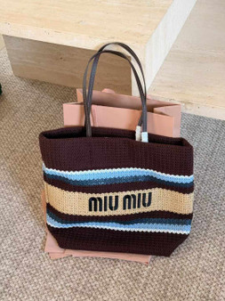 Designer woven handbag pre-order / 1:1 quality / size 45*35cm
