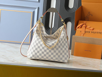 Designer handbag pre-order / 1:1 quality / size 26*28*9.5cm / turnaround time 2-4 weeks