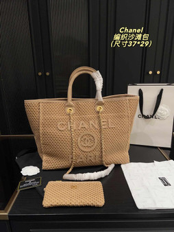 Designer handbag pre-order / Mirror quality / size 37*29cm  / Turnaround time 2-4 weeks / code243