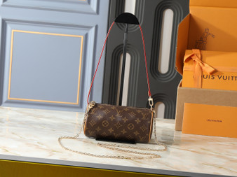 Designer handbag pre-order / 16x6x6CM / 1:1 quality / Turnaround time 2-4 weeks