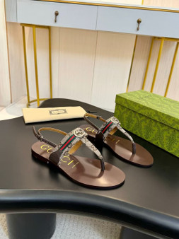 Designer sandals pre-order / 1:1 quality / Turnaround time 2-4 weeks / product#43203