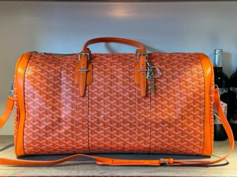 Designer duffle bag pre-order / 1:1 quality / Size 50*18*22cm / Turnaround time 2-4 weeks / product#32104