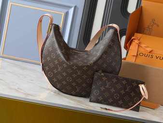 Designer handbag pre-order / 1:1 quality / size 32*26*5cm / Turnaround time 2-4 weeks