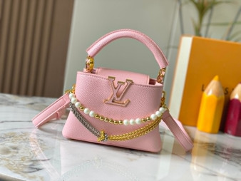 Designer handbag pre-order / 1:1 quality / Mini size 21*14*8cm / Turnaround time 2-4 weeks / product4329