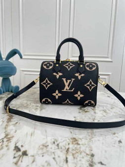Designer handbag pre-order / Master Quality / Size 25*19*15cm / Turnaround time 2-4 weeks