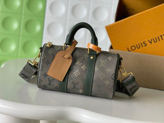 Designer handbag pre-order / Master Quality / Size 25*15*11cm / Turnaround time 2-4 weeks