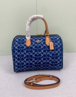 Designer handbag pre-order / Size 30 cm / 1:1 quality / Turnaround time 2-4 weeks