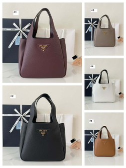 Designer handbag pre-order / Master quality / Size 25*21cm / Turnaround time 2-4 weeks