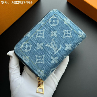 Designer zippy wallet pre-order / 1:1 quality / Turnaround time 2-4 weeks