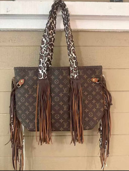 Ready to ship western/fringe bag / A4 quality - final clearance