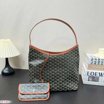 Designer handbag pre-order / size 32*26cm / 1:1 quality / turnaround time 2-4 weeks