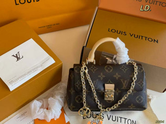 Designer handbag pre-order / Size 20cm / 1:1 quality / Turnaround time 2-4 weeks