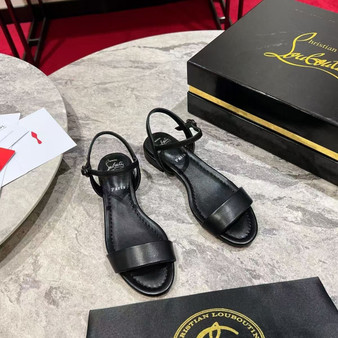 Designer sandals pre-order / 1:1 quality / Turnaround time 2-4 weeks