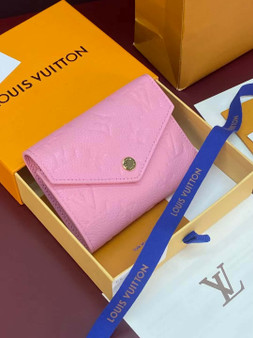 Envelope wallet pre-order