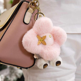 LV keychain pre-order without box