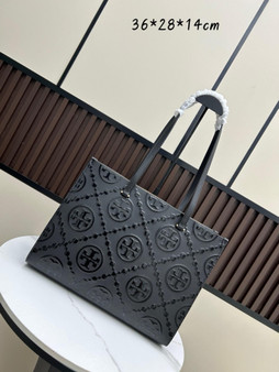 Designer handbag pre-order / Master quality / turnaround time 2-4 weeks / size 36*28*14cm