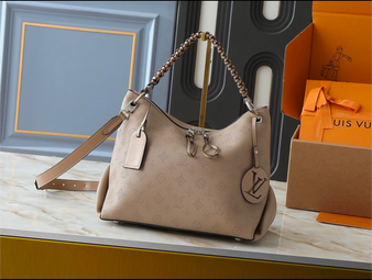 Designer handbag pre-order / 1:1 quality / turnaround time 2-4 weeks / size 32*26*17