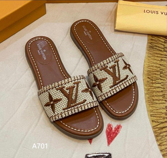 Designer sandals pre-order/ TAT 3-4 weeks / pc#3