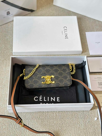 Designer handbag pre-order/ 1:1 quality / size 20*11*4cm / product code #2