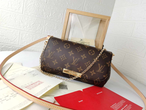 Designer handbag pre-order / 1:1 quality / size 24*14*5cm / turnaround time 2-4 weeks / pc#2