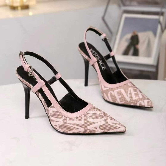 Designer heels pre-order/ 1:1 quality / turnaround time 2-4