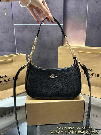 Designer handbag pre-order/ 1:1 quality / size 24*14cm / turnaround time 2-4 weeks / pc#2