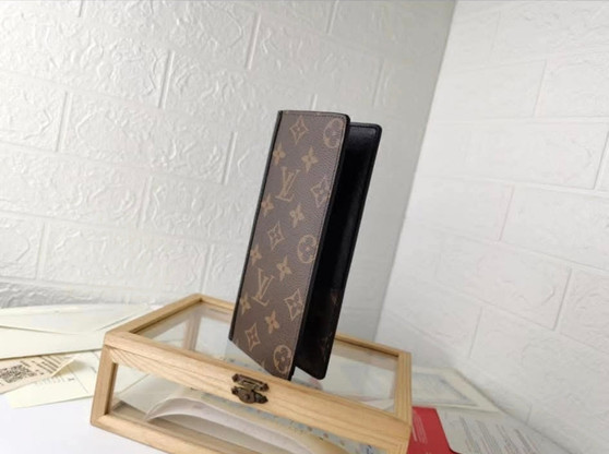 Designer wallet pre-order / 1:1 quality / turnaround time 2-4 weeks /pc1