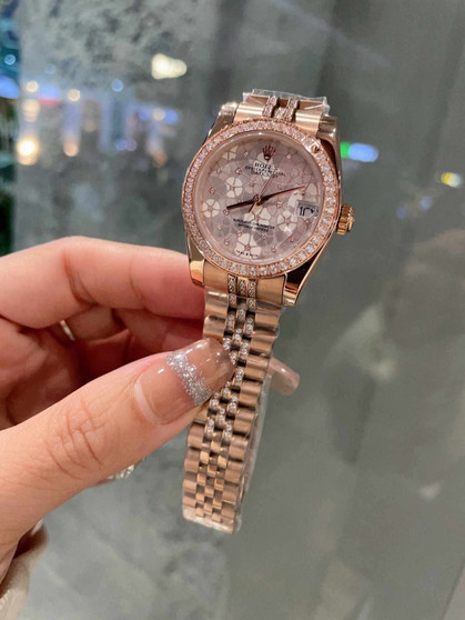 Ladies warch pre-order  / 1:1 quality / turnaround time 2-4 weeks