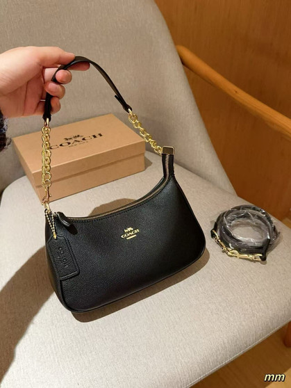 Designer handbag pre-order  / 1:1 quality / size 24*13cm / turnaround time 2-4 weeks / pc#2