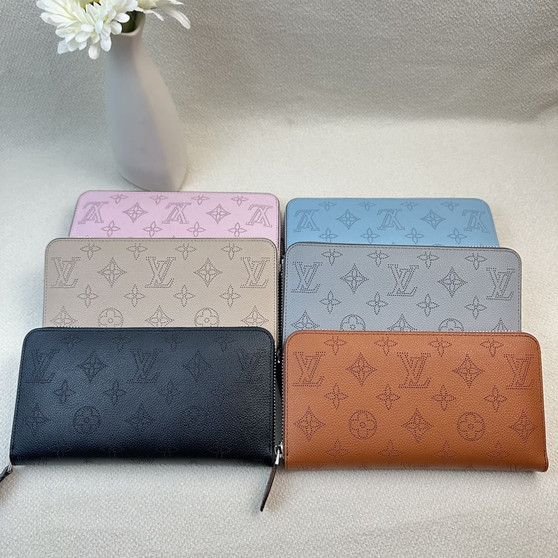Designer wallet pre-order  / 1:1 quality / turnaround time 2-4 weeks / pc#1
