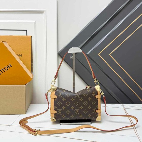 Designer handbag Pre-order / 1:1 quality / turnaround time 2-4 weeks / size: 21 * 14 * 6 cm