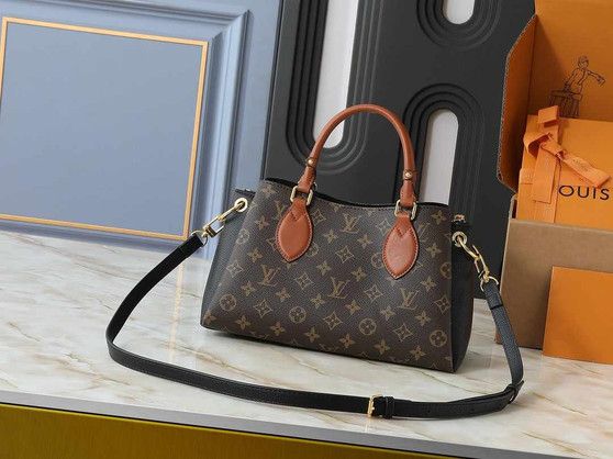 Designer handbag pre-order / 1:1 quality / turnaround time 2-4 week / size 26 * 20 * 10-1761408579