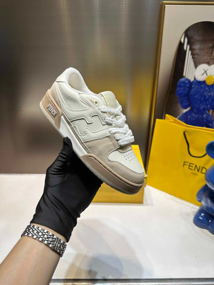 Designer sneakers pre-order  / mirror quality  / turnaround time 2-4 weeks / pc#2