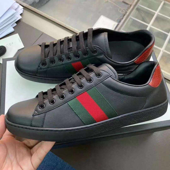 Designer sneakers pre-order  / mirror quality  / turnaround time 2-4 weeks /-1761419609