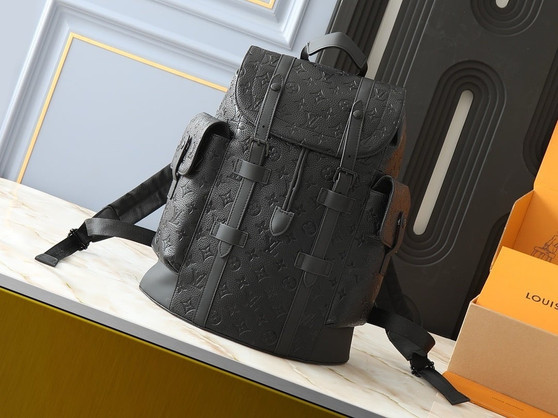 Designer handbag / 1:1 quality / turnaround time 2-4 weeks / size  41*47*13cm