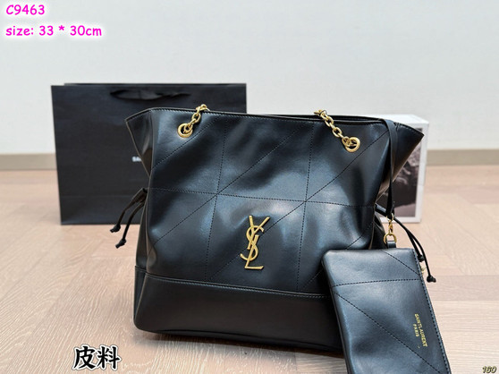 Designer Handbag Pre-Order / 1:1 quality / turnaround time 2-4 weeks / size: 33*30 cm (Copy)