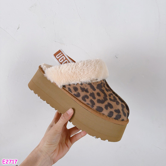 Adult size U.G.G shoes pre-order   / turnaround time 3-4 weeks / pc3-1761420003