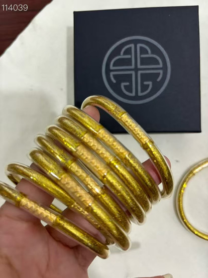 Bangle bracelet set of 9 pre-order / 1:1 quality / turnaround time 2-4 weeks