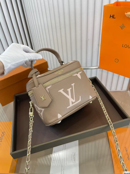 Designer handbag pre-order / 1:1 quality / turnaround time 2-4 weeks / size 18*13cm-1761421110