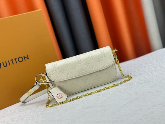 Designer handbag pre-order / 1:1 quality / turnaround time 2-4 weeks / size 23*12*4cm-1761421183