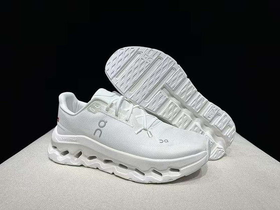 OC sneakers pre-order/ 1:1 quality / turnaround time 2-4 weeks / pc#2-1761422029