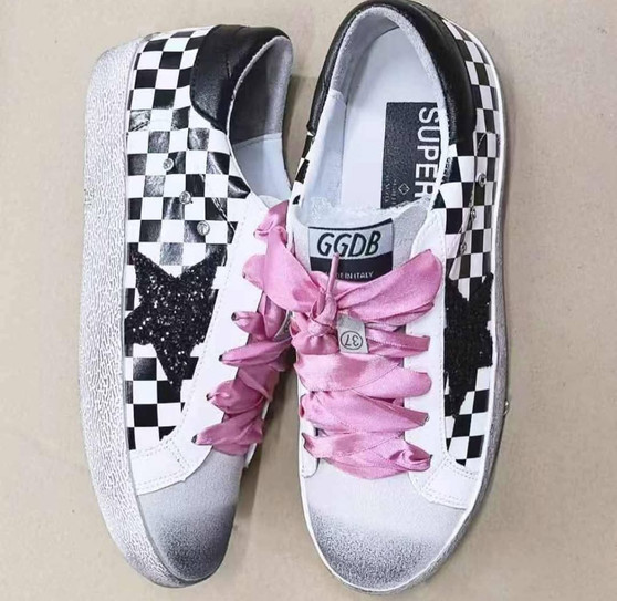 Designer sneakers pre-order  / a4 quality  / turnaround time 2-4 weeks /